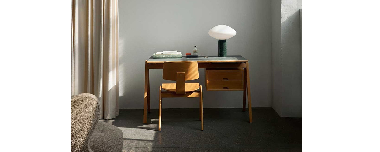 Ghế ăn Robin day chair